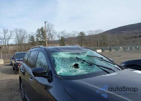 2019 Nissan Pathfinder Sl z USA, uszkodzony, nr VIN 5N1DR2MM0KC583621